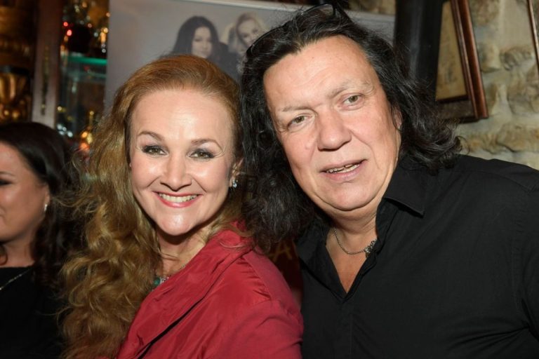 Linda Finkova Richard Genzer