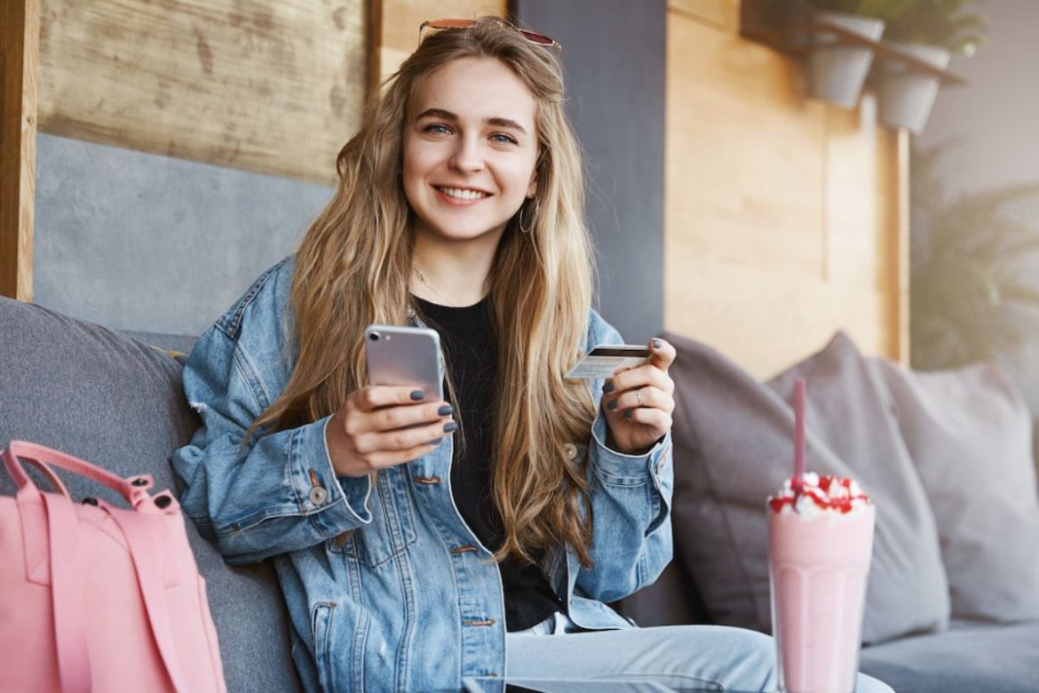 Divka plati pres telefon