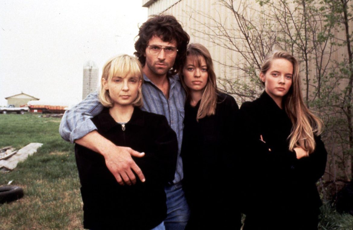 Die Tragoedie Von Waco, In The Line Of Duty: Ambush In Waco