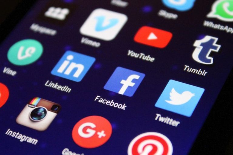 Socialni site
